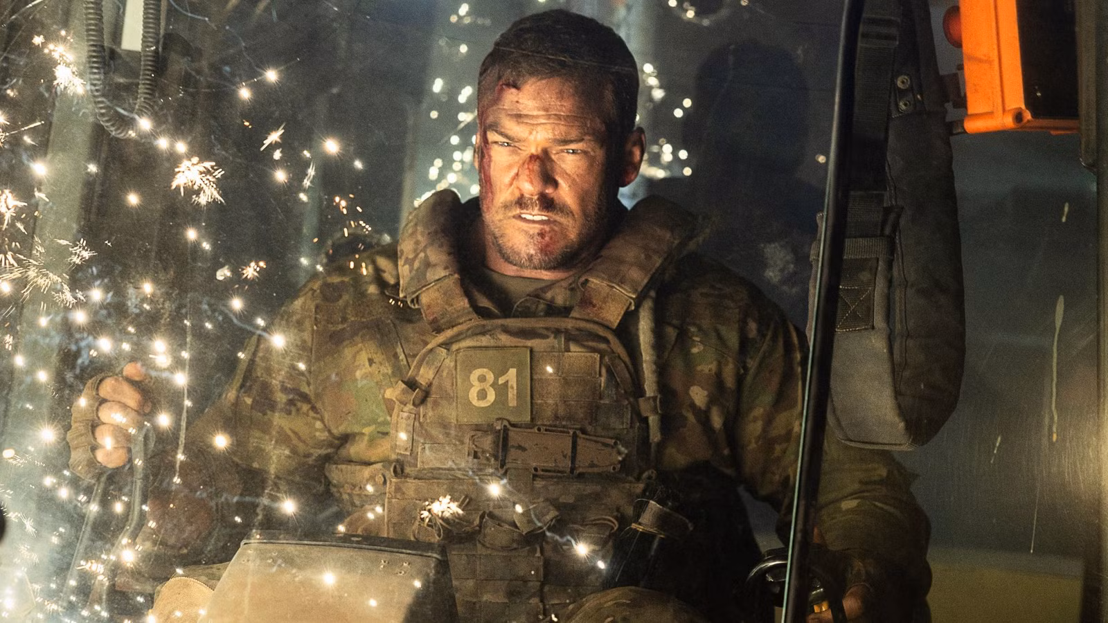 WAR MACHINE detail 4